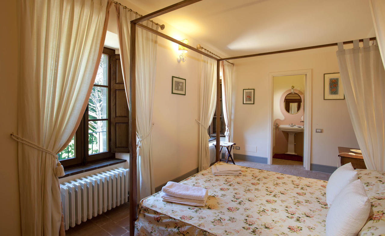 Гостевой дом Castello Di Magrano Carbonesca Экстерьер фото