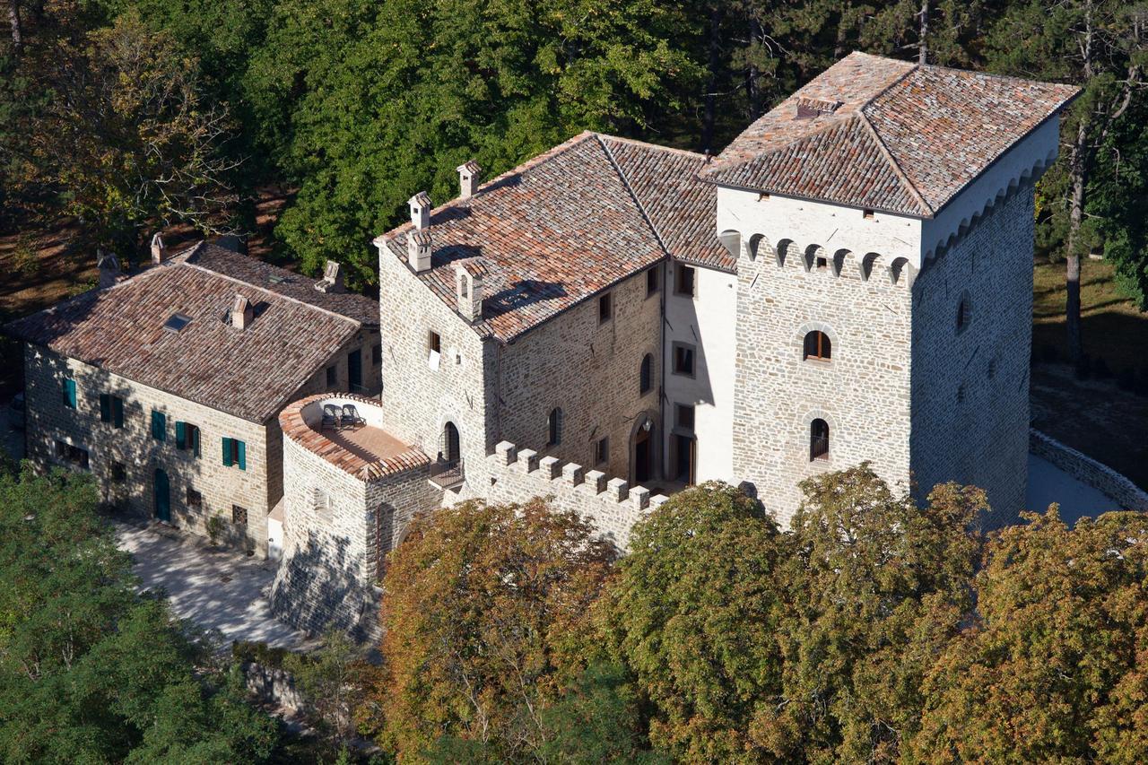 Гостевой дом Castello Di Magrano Carbonesca Экстерьер фото